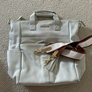 NWT lily jade bag